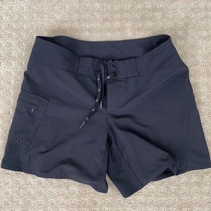 Athleta board shorts. Black, size 6
